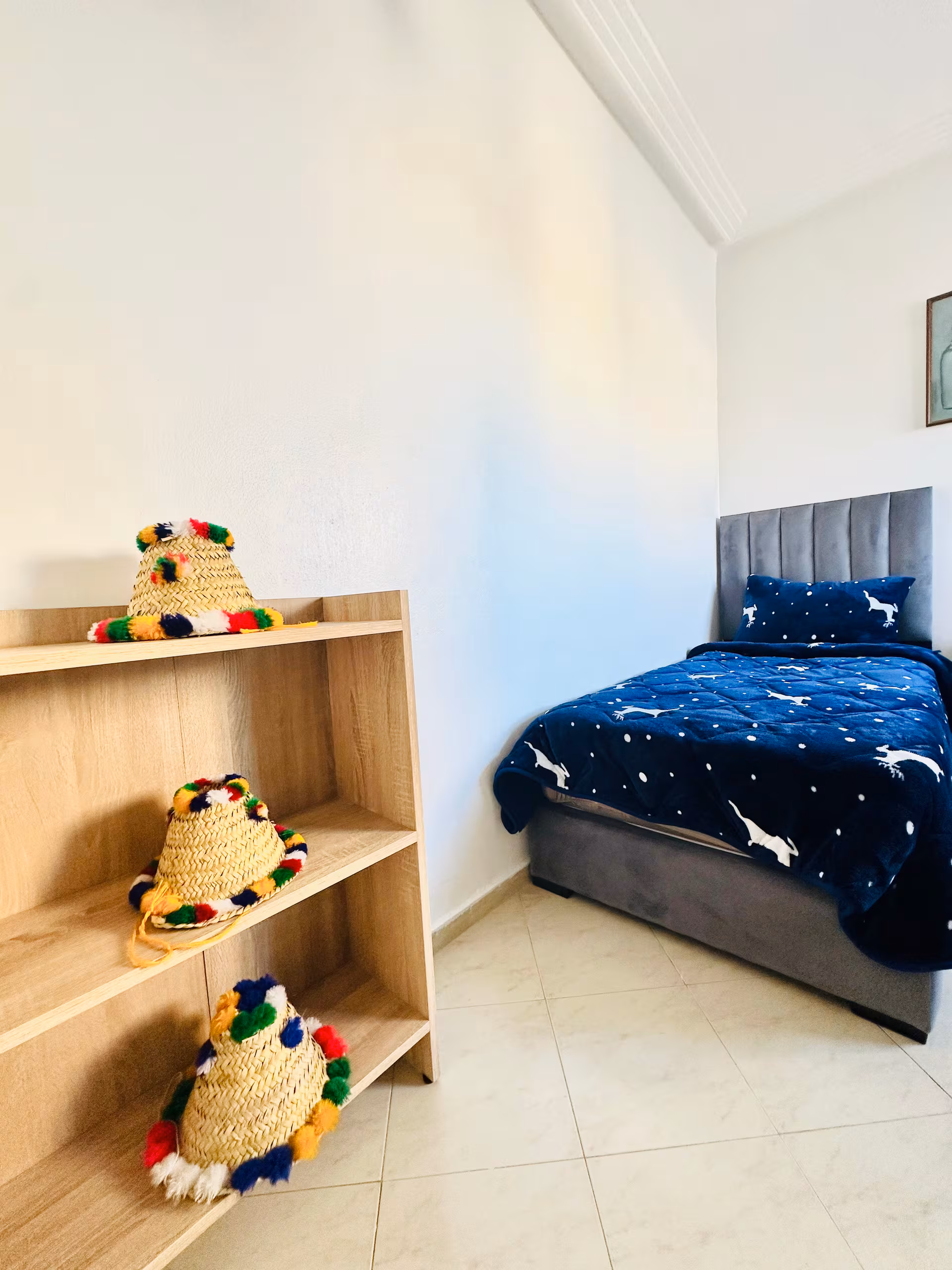 Chambre deux lits dans Appartement -Tanger